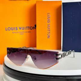 Picture of Louis Vuitton Sunglasses _SKUfw80879854fw